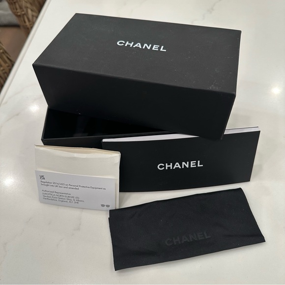 Chanel Square Sunglasses - Picture 12 of 15